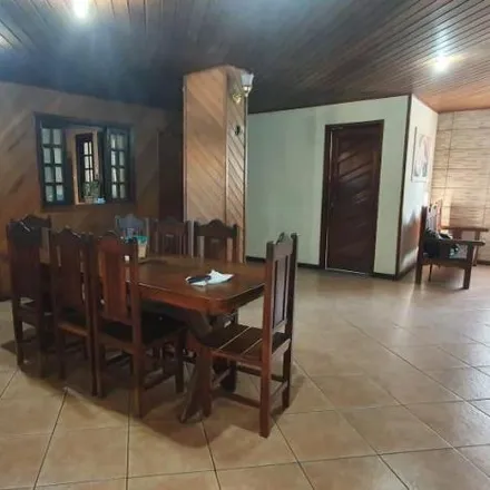 Rent this 3 bed apartment on Rua Coronel Henrique da Fonseca in Centro, São João de Meriti - RJ