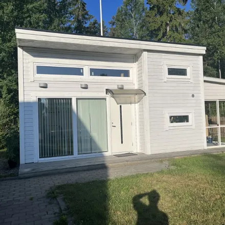 Rent this 1 bed apartment on Kärrspirevägen in 147 63 Tumba, Sweden