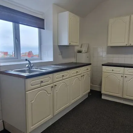 Image 5 - Brompton Lodge Residential Home, 54 Rhos Road, Colwyn Bay, LL28 4RY, United Kingdom - Apartment for rent