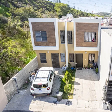 Buy this 2 bed house on Calle Loma Blanca in Delegación La Mesa, 22126 Tijuana