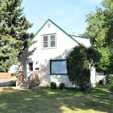 Rent this 3 bed house on 4601 3rd Avenue South in Minneapolis, MN 55419