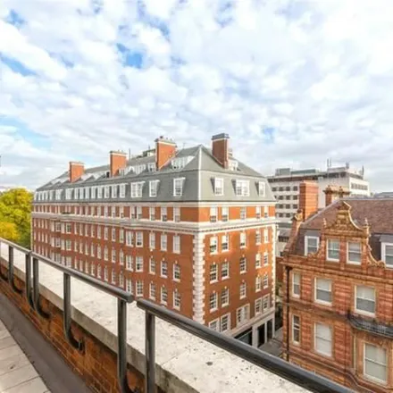 Image 7 - Curzon House, 21-23 Curzon Street, London, W1J 7TU, United Kingdom - Apartment for rent