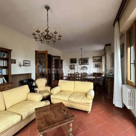 Image 3 - Via Ventiquattro Maggio 9, 50129 Florence FI, Italy - Apartment for rent