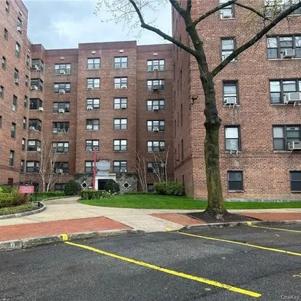 Buy this studio apartment on 64 Ellwood Avenue in Pinckney Heights, City of Mount Vernon