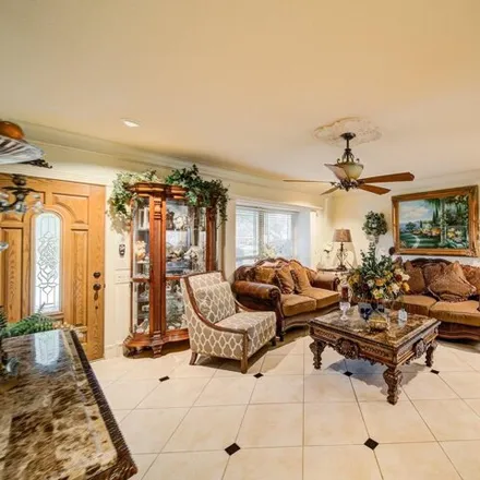 Image 6 - 404 Newberry Street, South Westchester Meadows, Grand Prairie, TX 75052, USA - House for sale