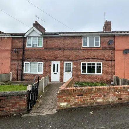 Rent this 3 bed townhouse on Nelson Road in New Rossington, DN11 0PJ