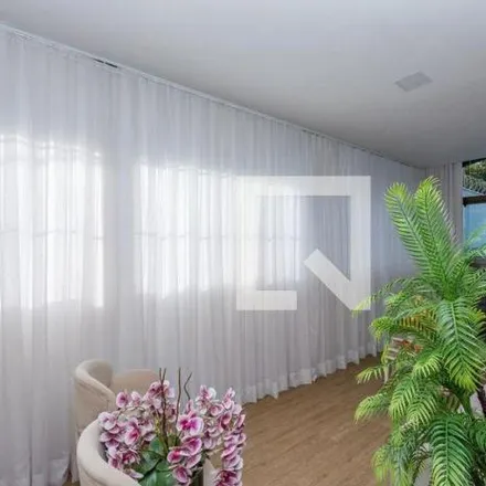 Buy this 4 bed house on Rua Costa Pinto in Vila Paris, Belo Horizonte - MG