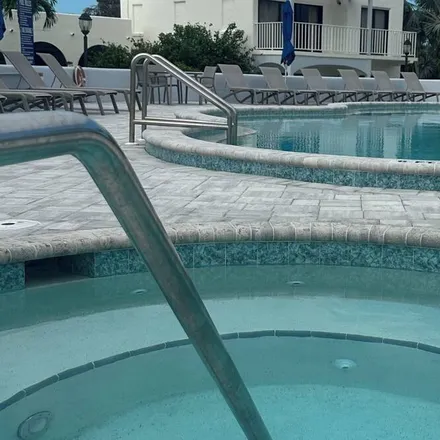 Image 8 - Naples, FL - Condo for rent