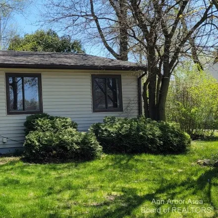Buy this 3 bed house on 819 Eugene Avenue in Ypsilanti Township, MI 48198