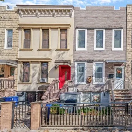 Buy this 5 bed house on 151 31st Street in New York, NY 11232