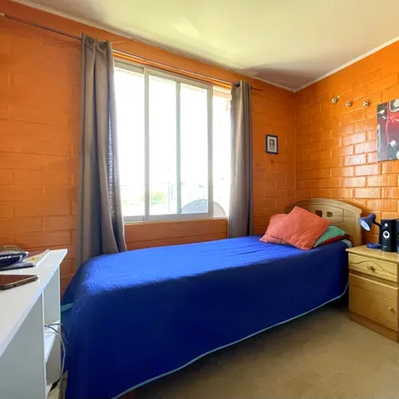 Buy this 3 bed house on Nueva Tobalaba in 820 7897 Provincia de Cordillera, Chile