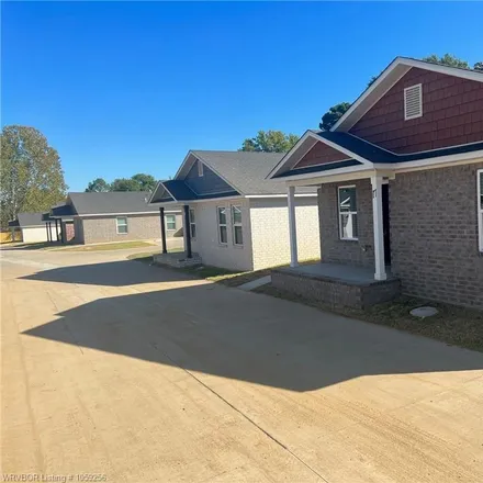 Image 4 - 701 Martin Circle, Cavanaugh, Fort Smith, AR 72908, USA - Duplex for sale