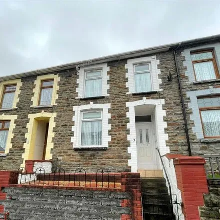 Rent this 2 bed townhouse on Troedyrhiw Terrace in Treorchy, CF42 6PG