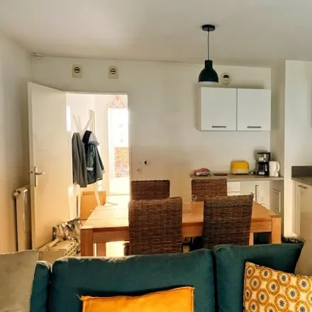 Rent this 2 bed apartment on Villeurbanne