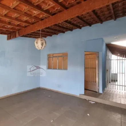 Buy this 2 bed house on Avenida Nerina Padovani Squarcina in Piracangaguá, Taubaté - SP