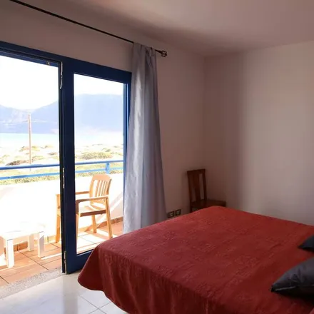Rent this 3 bed house on Caleta de Famara in Teguise, Las Palmas