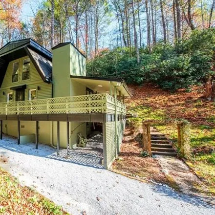 Buy this 2 bed house on 316 Bruce Road in Gatlinburg, TN 37738