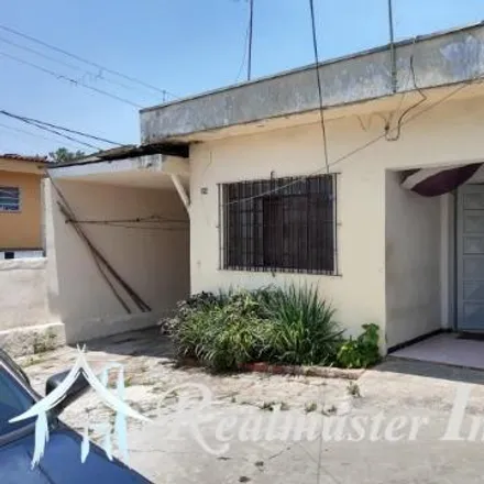 Buy this 4 bed house on Passagem Butantã in Piraporinha, Diadema - SP