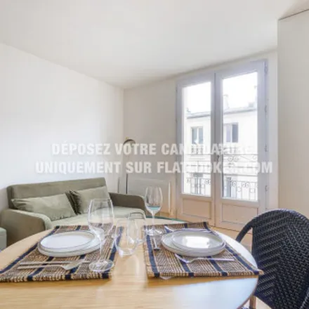 Image 6 - Jules Joffrin, ligne 12 Direction Mairie d'Issy, Rue Ordener, 75018 Paris, France - Apartment for rent