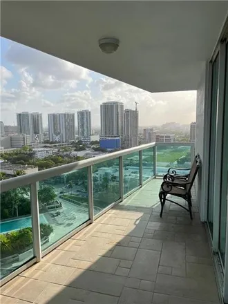 Image 3 - 1800 North Bayshore Drive, Miami, FL 33132, USA - Condo for rent