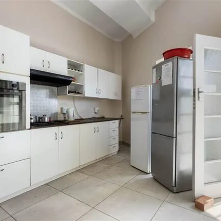 Rent this 9 bed apartment on 77 Rochester Road in Observatory, Cape Town