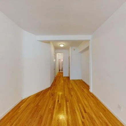 Image 4 - 57 Carmine Street, New York, NY 10014, USA - Apartment for rent
