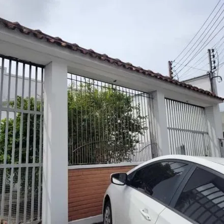 Buy this 3 bed house on Avenida Jornalista Umberto Calderaro Filho in Adrianópolis, Manaus - AM