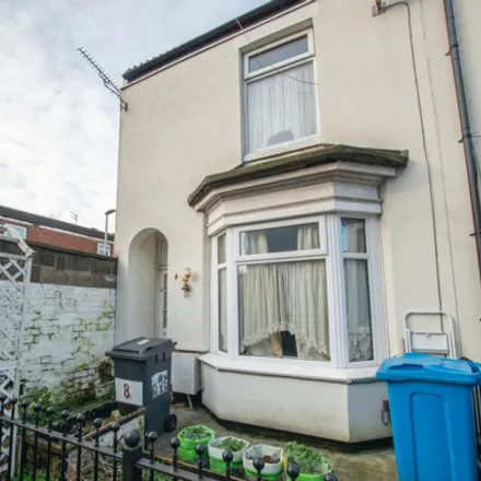 Buy this 3 bed townhouse on Criterion in Marmaduke Street, Hull