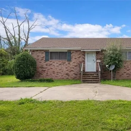 Buy this 3 bed house on 3946 Louisiana Avenue in Lake Charles, LA 70607