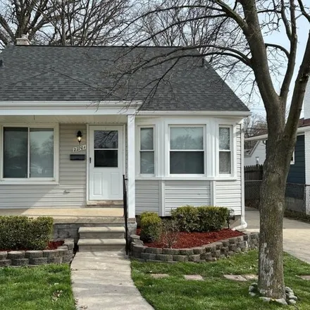 Buy this 3 bed house on Elmwood Elementary School in 22700 California Street, Saint Clair Shores