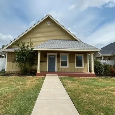 Rent this 3 bed house on Moscato Way in Abilene, TX 79699