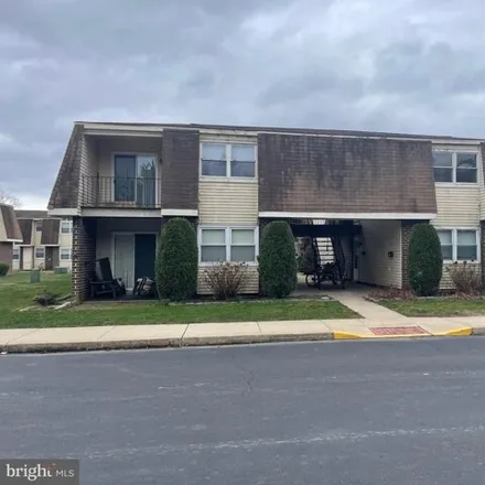 Buy this 1 bed condo on 9 Florence Tollgate Place in Florence Township, NJ 08518