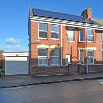 Buy this 6 bed duplex on Ombersley Road in Newport, NP20 3EF