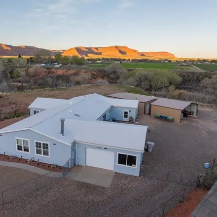 Buy this 4 bed house on 357 Kane Drive in Kanab, UT 84741