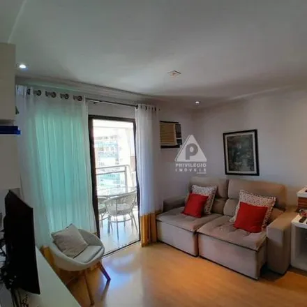 Buy this 3 bed apartment on Rua Fernandes Guimarães 53 in Botafogo, Rio de Janeiro - RJ