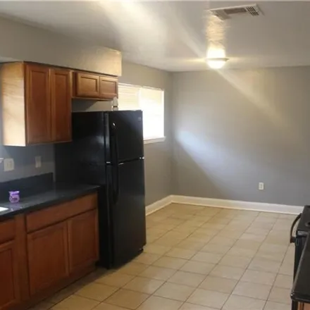 Image 4 - 7252 Bunker Hill Road, New Orleans, LA 70127, USA - House for rent