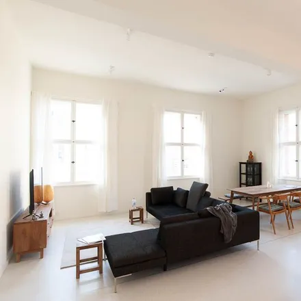 Rent this 1 bed apartment on jules in Geisbergstraße 9, 10777 Berlin