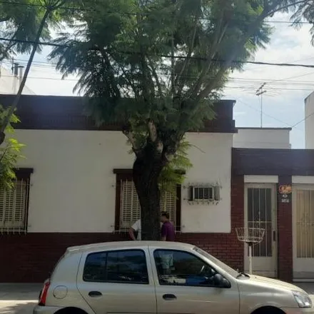 Buy this studio house on Coronel Ramos 112 in Partido de Lanús, 1824 Lanús