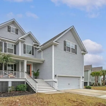 Buy this 5 bed house on 1648 Fort Palmetto Circle in Mount Pleasant, SC 29466