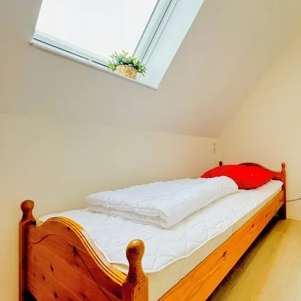Rent this 4 bed house on Dorfcafé Winnemark in Dorfstraße, 24398 Winnemark