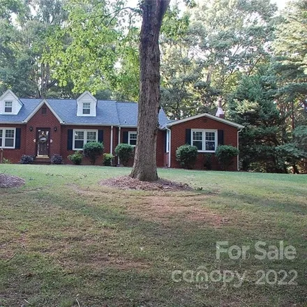 Image 2 - 200 Long Street, Oakboro, Stanly County, NC 28129, USA - House for sale