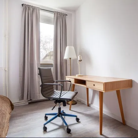 Rent this 2 bed apartment on Machnower Straße 11 in 14165 Berlin, Germany