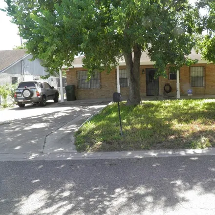 Image 1 - 16 South Camino del Rey, Brownsville, TX 78520, USA - House for sale