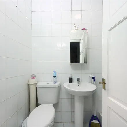 Rent this 1 bed apartment on Cecil Road in London, W3 0DB