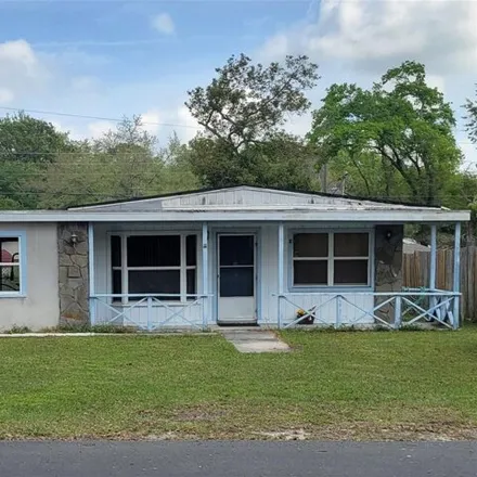 Buy this 3 bed house on 39119 Park Drive in Zephyrhills, FL 33542