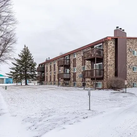 Buy this 2 bed condo on 2226 12th Avenue South in Fargo, ND 58103