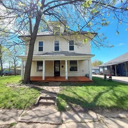 Buy this 3 bed house on 1428 South 15th Street in Centerville, IA 52544