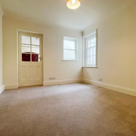 Rent this 4 bed apartment on Camden Lodge in Clarence Road, Cheltenham