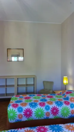 Image 4 - Viale Papiniano, 36, 20123 Milan MI, Italy - Room for rent