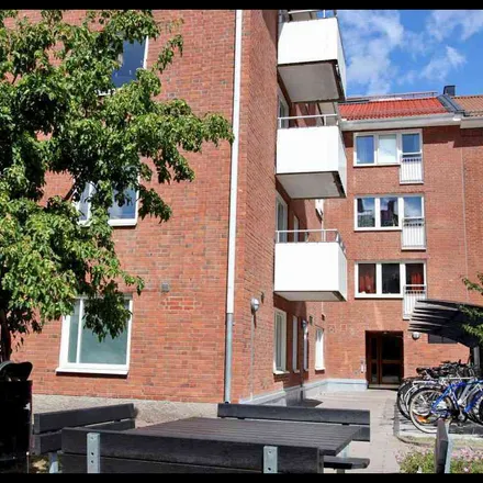 Rent this 1 bed apartment on Barnhemsgatan 15 in 582 30 Linköping, Sweden